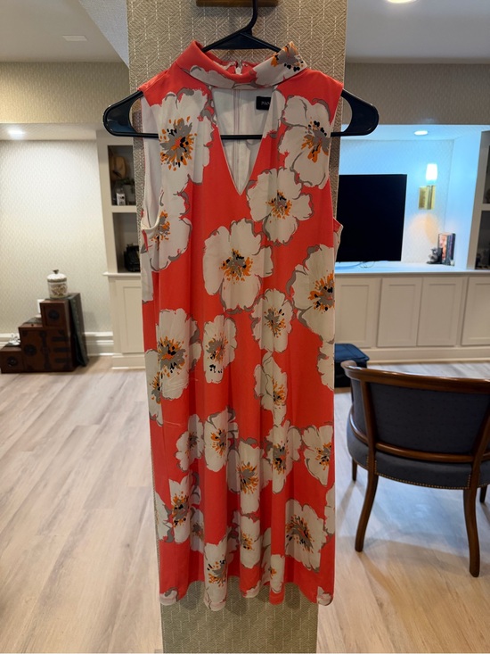 Ivanka Trump Dresses & Skirts - Coral Pink Floral Sleeveless Mock Neck Sheath Dress